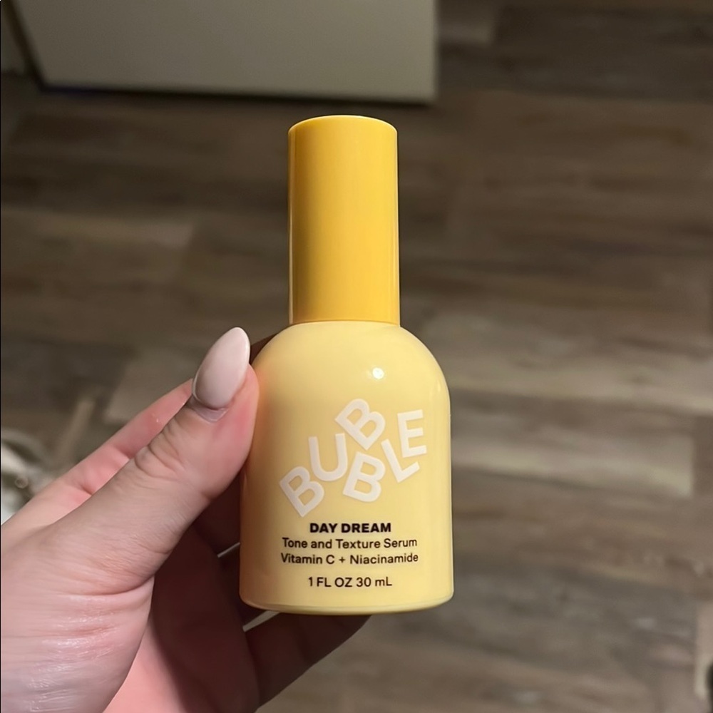 Bubble Day Dream Tone and Texture Serum